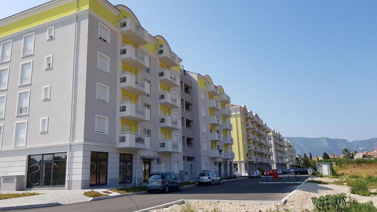 Sun Valley Apartments Мостар Екстер'єр фото